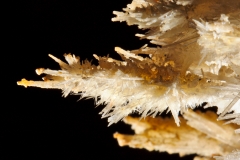 Aragonite needles on wall